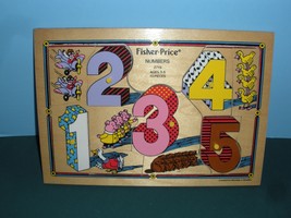 RARE Vtg. Fisher Price #2715 Numbers Pick Up &#39;N Peek Wooden Puzzle NEAR MINT! - £23.24 GBP