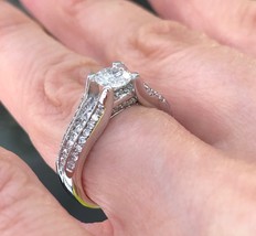 1.01 Karat Drei Reihen Rund Diamant Verlobungsring 14k Weiss Gold - $43,998.84 MXN