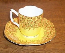 1911 Royal Worcester Bone China Old Tea Cup Chintz Yellow Bigelow Kennard Boston - £74.04 GBP