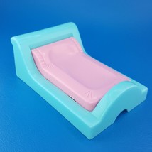 Doll House Kids Bedroom Twin Bed Blue Pink Plastic Dollhouse Miniature - $2.32