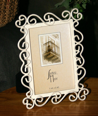 Primary image for Shabby Chic Metal Picture Frame