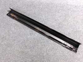 WB07K10170 KENMORE RANGE OVEN VENT TRIM - £33.78 GBP