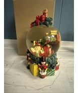 Avon 2001 Holiday Novelty Snow Globe Santa Presents Christmas Tree *see/... - €12,02 EUR