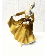“Kirsty” (HN 2381)  Bone China Hand Painted Figurine by Royal Doulton Vi... - $1,034.73 MXN