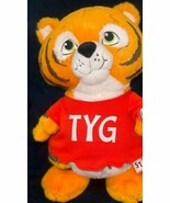 Hallmark Shirt Tales Tyg Plush Tiger Lets Do This NWT 14&quot; - $536.35 MXN