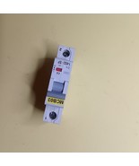 Allen-Bradley 1492-SP1D040 4A Miniature Molded Case Circuit Breaker - $534.23 MXN