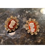 Vintage Cameo Rhinestone Gold Tone Clip Screw Back Earrings Pair - £27.69 GBP