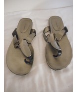 Bandolino Black accent Flip Flop Sandal 8 M - $736.77 MXN
