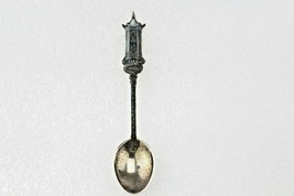 Collectible China Town San Francisco Sterling Silver Souvenir Spoon D3-10 - $100.79 CAD