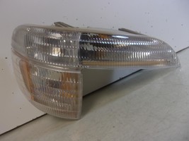 1995 - 2000 Ford Explorer Passenger RH Park Light - Turn Signal OEM - £18.95 GBP