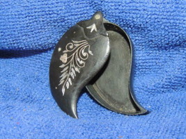 Antique Victorian 2.25&quot; Etched Blackenend Metal (gun?) Snuff or Patch Bo... - $44.99