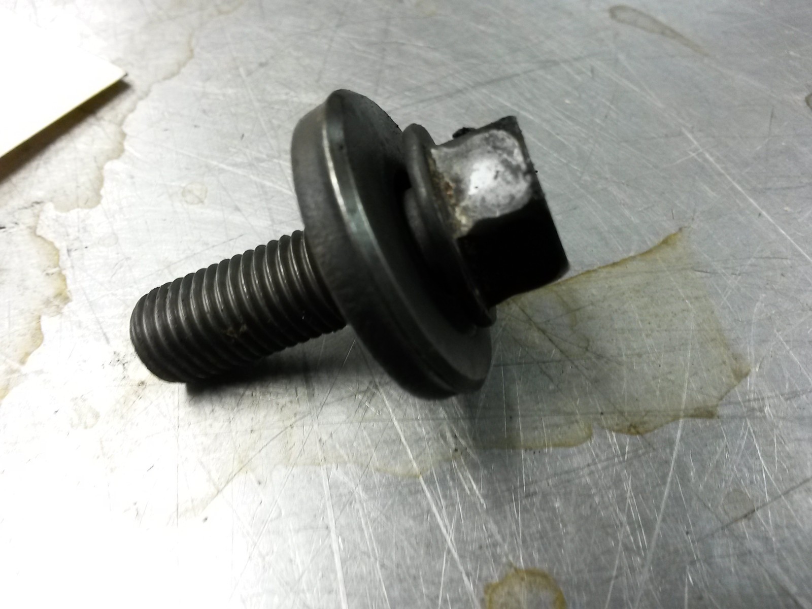 Camshaft Gear Bolt For 12-15 Honda Civic  1.8 - $19.75