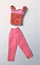 Mattel Barbie 2010 Barbie Sping to Clean Laundry Room Replacement Shirt &amp; Pants - £3.55 GBP