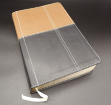 Zondervan NIV Study Bible Fully Revised 2002 European Leather Some Marks - £15.80 GBP