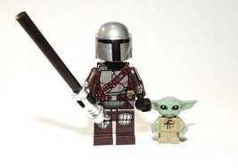 Building Mandalorian With Baby Yoda Star Wars Minifigure US Toys - $7.30