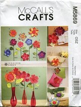 McCall&#39;s Patterns M5869 Dimensional Flowers, One Size Only - £5.50 GBP