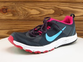 Nike Size 8.5 Women Sneaker Gray Fabric M Wild Trail - £22.91 GBP