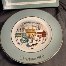 Vintage Avon 1980 8-3/4" "Country Christmas" Collectors Plate - £11.79 GBP