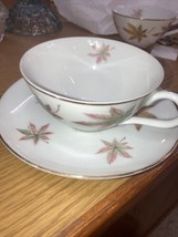 Vintage/Antique Royal Ming Leaf Pattern Cup and Saucer Set Of 4 In Box - £75.45 GBP