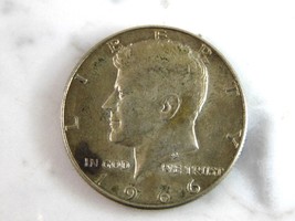 1966 Kennedy Half Dollar Coin E6844 - £31.75 GBP