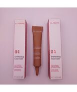 LOT OF 2 Clarins Everlasting Concealer Full Size 04 DEEP - $345.38 MXN