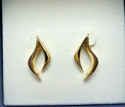 14k Yellow Gold Earrings Pierced Post 22mm Smooth Modernistic 4.54 Grams Weighty - £258.79 GBP