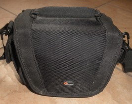  camera bag lowepro brand black for video or regular camera - £22.38 GBP