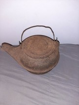 Vintage Cast Iron TEA POT KETTLE Swivel Lid 12&quot; x 6&quot; - $838.79 MXN