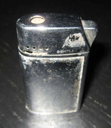 Vintage BENTLEY BUTANE FLICK Chrome Gas Butane Light U.S.A. Made - $7.99
