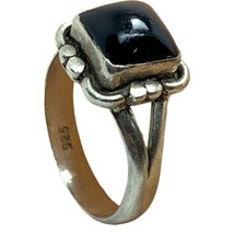 vintage sterling silver Onyx ring size 7.75 - £43.02 GBP