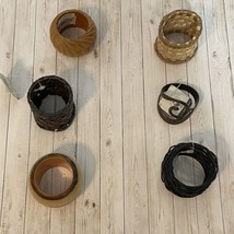 Vintage 6 Napkin Rings Different Shapes Colors Wooden &amp; Plastic - £10.96 GBP