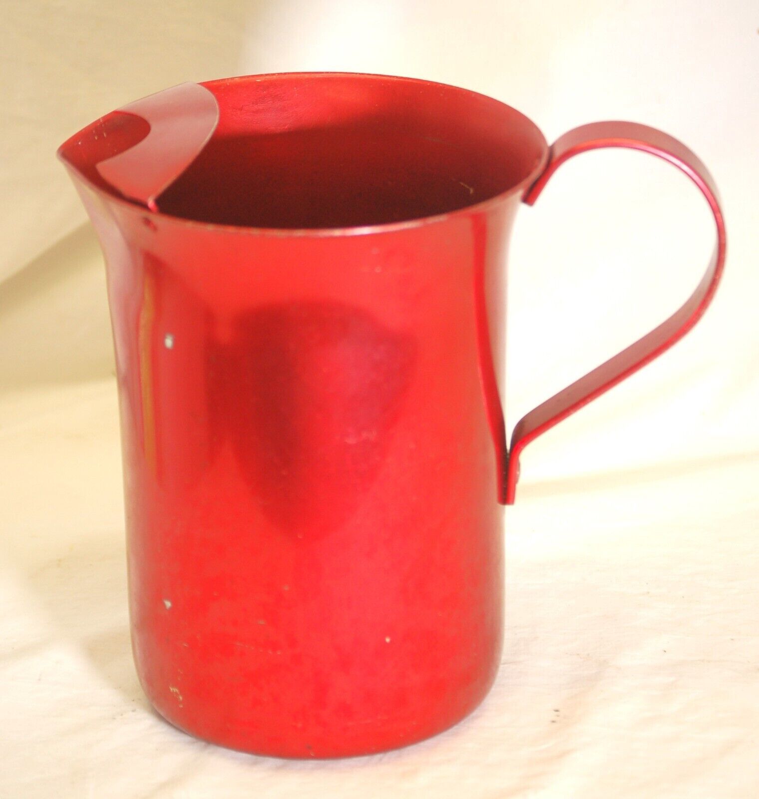 Aluminum Red Pitcher Lip Guard USA - $29.69