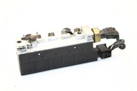 2000-2006 MERCEDES W220 S430 S500 AIR SUSPENSION COMPRESSOR VALVE BLOCK P1776 image 4