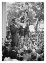 Robert F. Kennedy Speaking Civil Rights Protest Racial Equality 5X7 Photo - £6.34 GBP