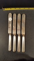 4 Antique silverplate dinner knives - Wm Rogers Eagle Brand 12 DWT Walli... - £15.73 GBP