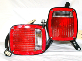 GMC 85587653/85587654 Tail Lights Set w/Brackets/Harness OEM 752 - €38,28 EUR