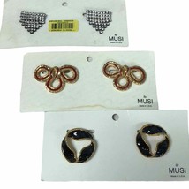 Lot of 3 Vintage Mod Shoe Clips by Bluette Made in USA gold epoxy + rhin... - £33.63 GBP