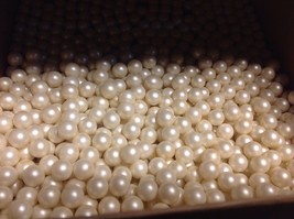 vintage fresh water pearls 10 each 8mm,  Beautiful color white  - £20.23 GBP