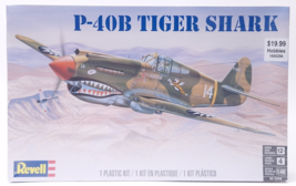 P-40B Tiger Shark Model Airplane Kit 1:48 Scale Revell 85-5209 New Sealed - $255.14 MXN