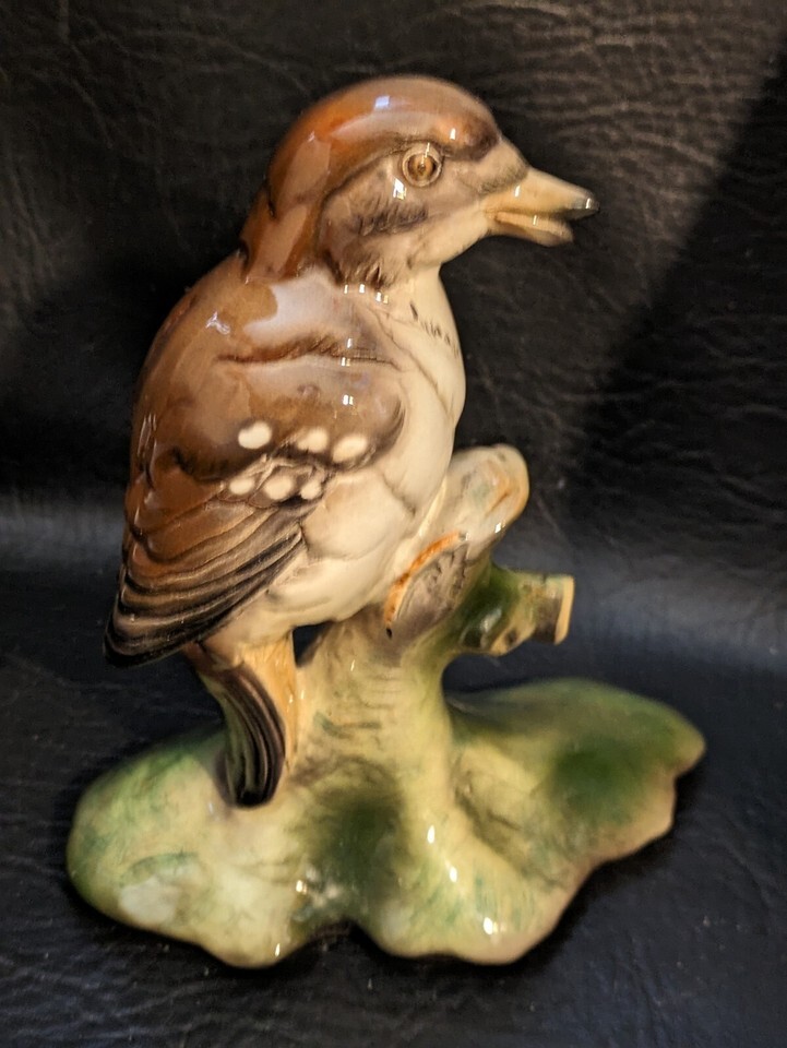 Goldscheider Finch Brown Bird Branches Figurine Everlasting Corp-
show origin... Item image 6