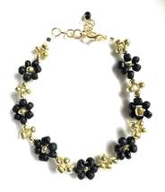 Black and Gold Daisy Seed Bead Bracelet with Lobster Clasp - €5,10 EUR