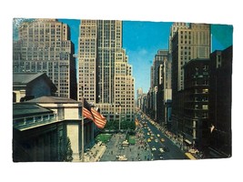 New York City NY, Aerial Fifth Avenue, Public Library Vintage Postcard - $125.00 MXN