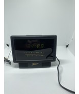 Zenith ZG120M Vintage AM/FM Clock Radio Tested Working - $32.54 CAD