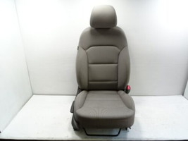 18 Hyundai Elantra seat, right front, gray - £281.58 GBP