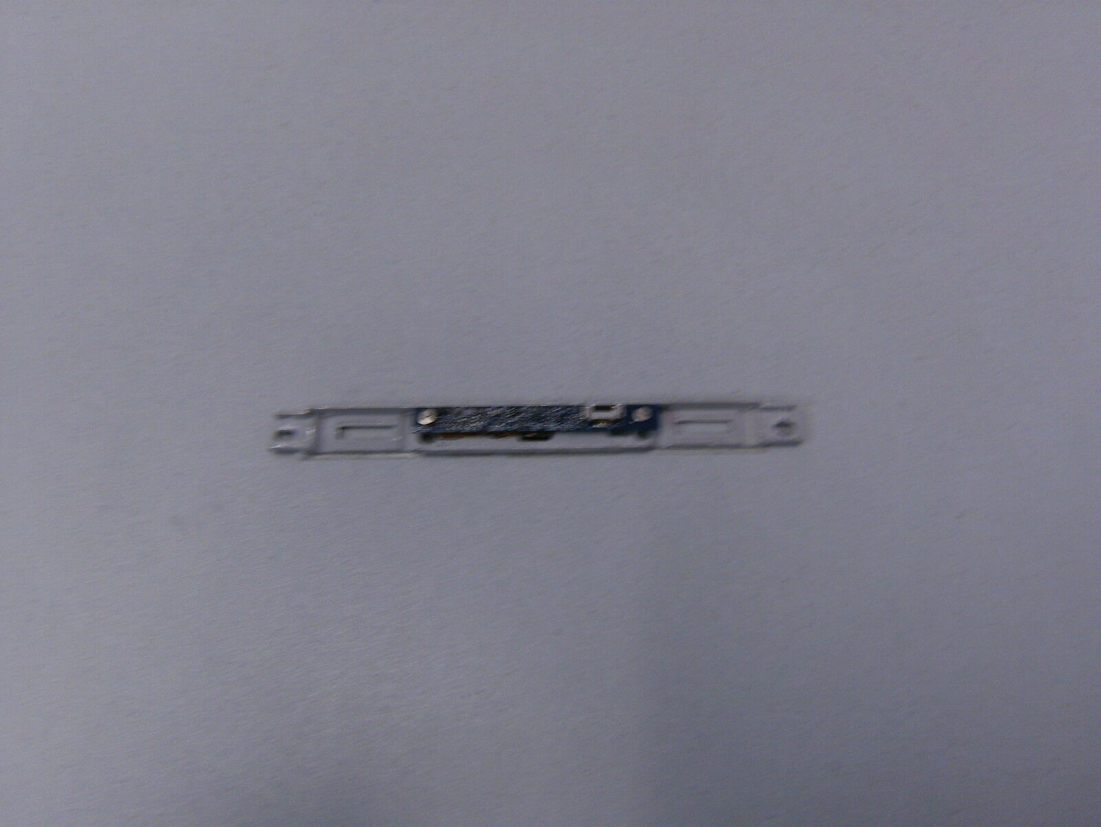 Apple MacBook A1181 - Webcam 820-1929-A w/mounting bracket - $1.58