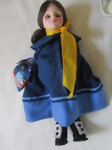 Mary Poppins Doll by Effanbee 11&quot; Tall Hard Plastic  - £10.31 GBP