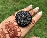 Anillo hecho a mano tallado con flor de madera de ébano, 38 mm de diámet... - £14.67 GBP