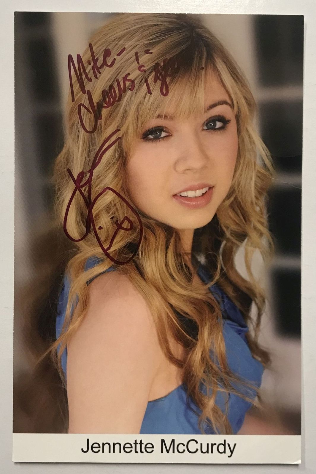 Jennette McCurdy Signed Autographed Glossy 4x6 Photo - $15.00