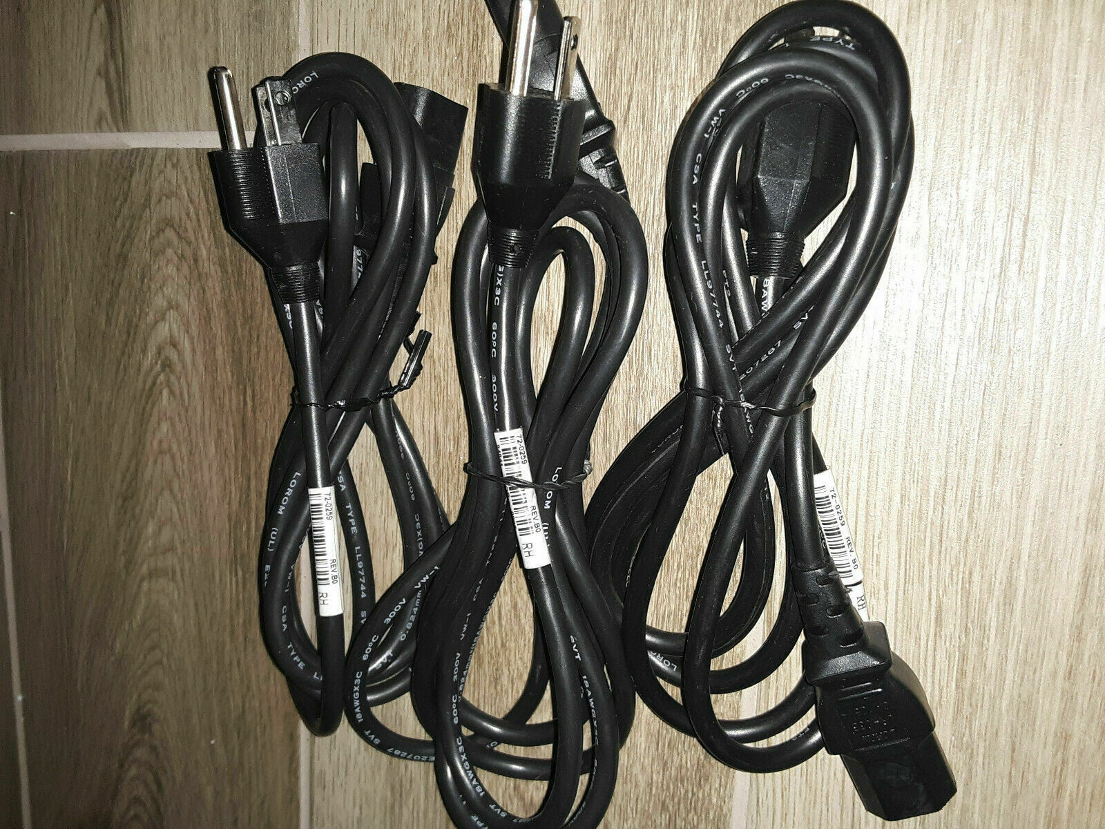 ONE Genuine Cisco 6ft Power Cable 125V 18Awg C15 NEMA 5-15P 72-0259 - $9.00
