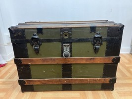 Vintage WOOD STEAMER TRUNK chest coffee table storage box antique decor ... - $125.00